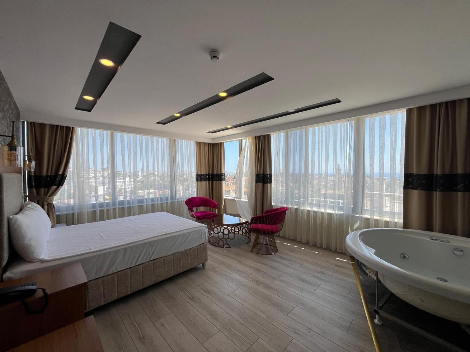 Golden Lux Hotel Анталія Екстер'єр фото