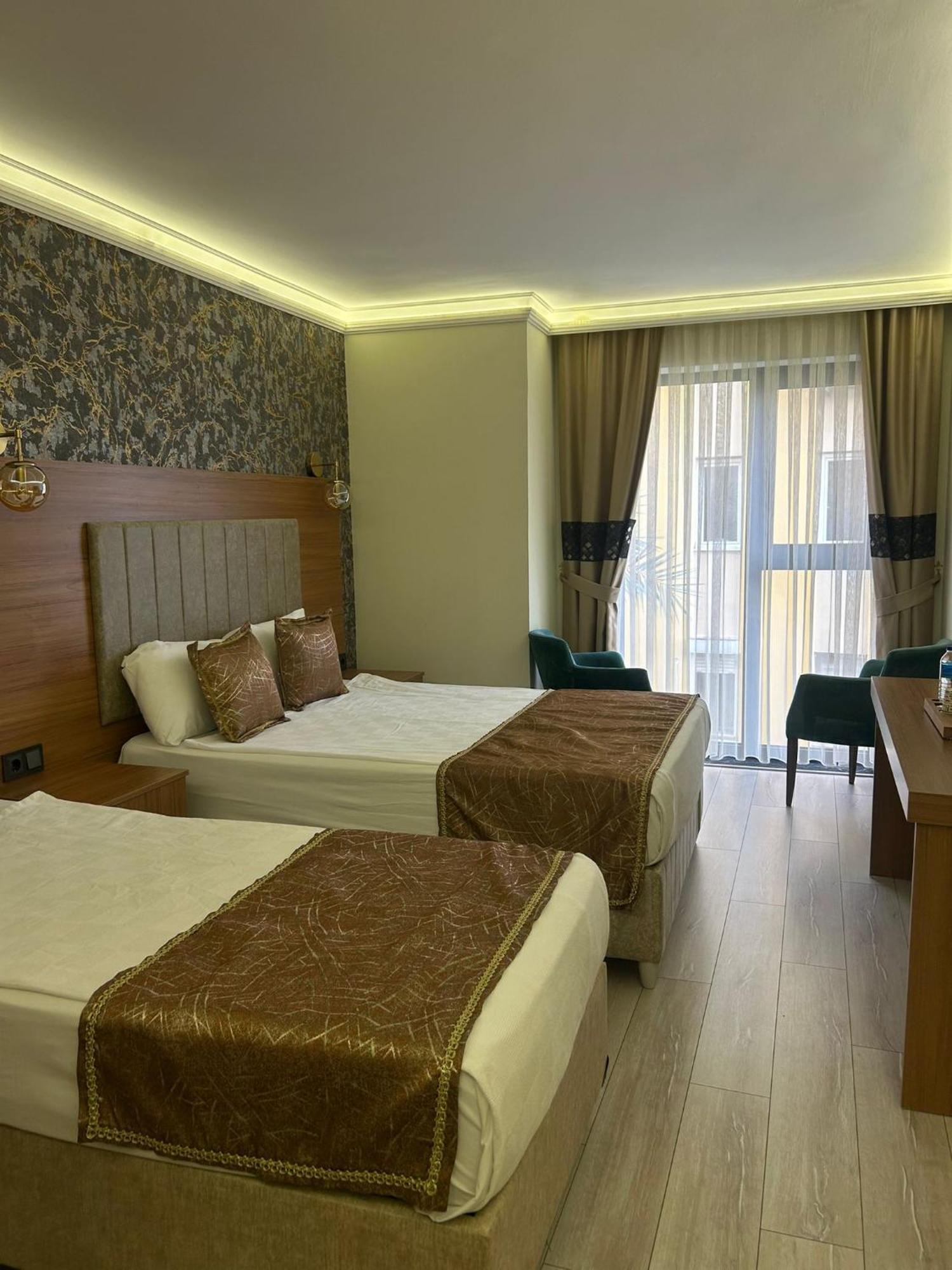 Golden Lux Hotel Анталія Екстер'єр фото