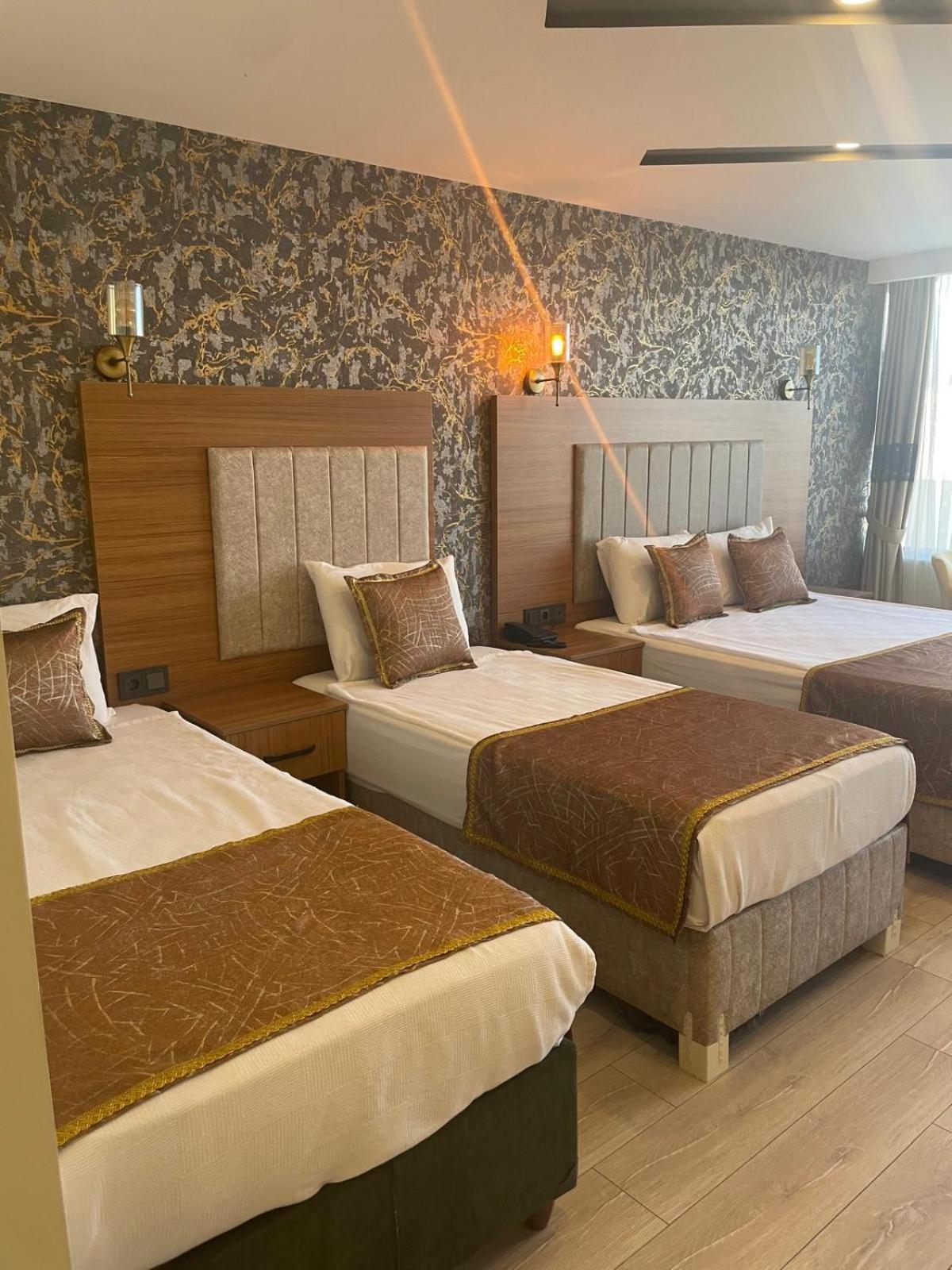 Golden Lux Hotel Анталія Екстер'єр фото